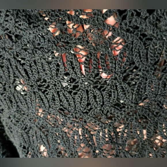 Zara Crochet Macrame Lace High Neck Long Sleeves
Pullover Dress. - Picture 6 of 6